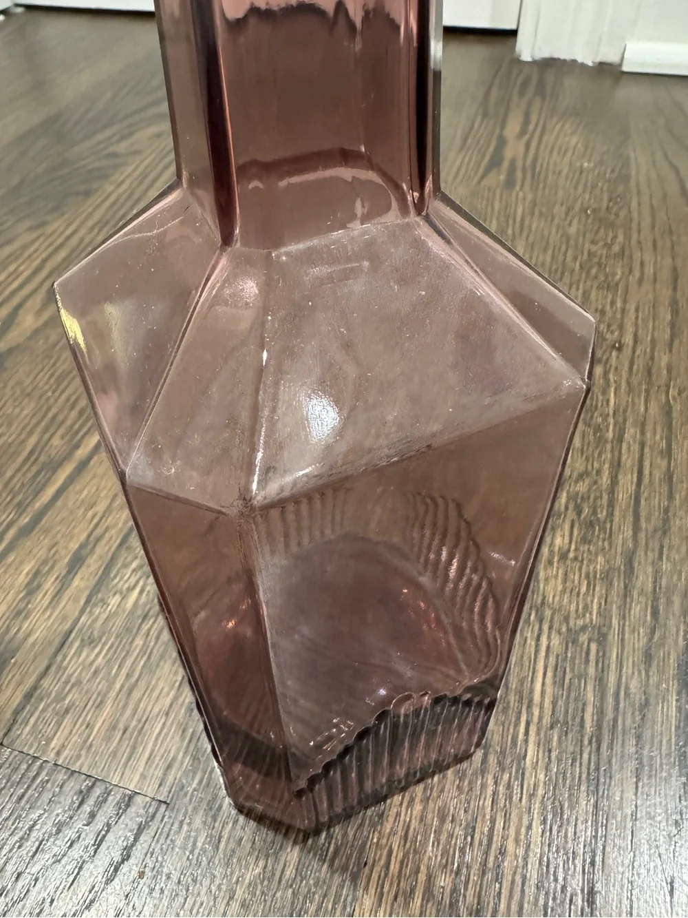 1960s Mauve Glass Whiskey Decanter w/ Matching Stopper – Retro MCM Barware